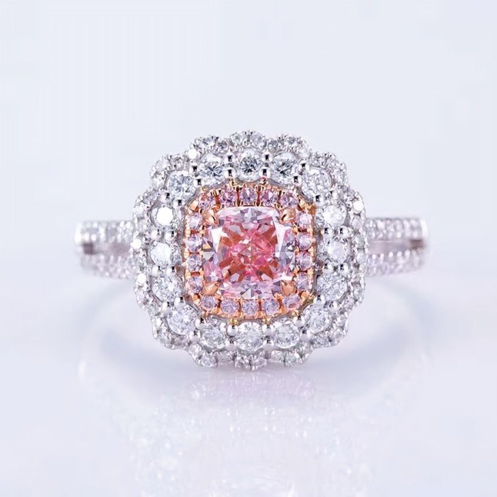 粉嫩迷人IGI1.02克拉粉鑽鑽戒-您獨特之選! 粉嫩迷人IGI1.02克拉粉鑽鑽戒-您獨特之選!