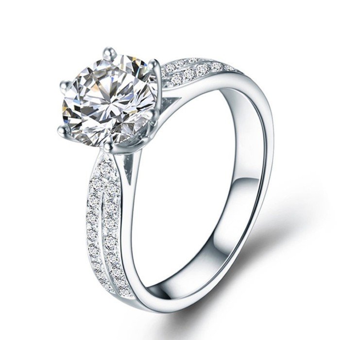 依戀鉑金0.51克拉豪華鑽戒