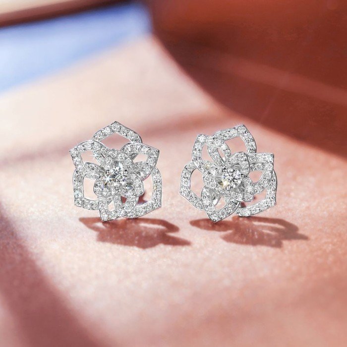 18K金玫瑰花鑽石耳環