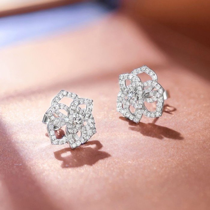 18K金玫瑰花鑽石耳環