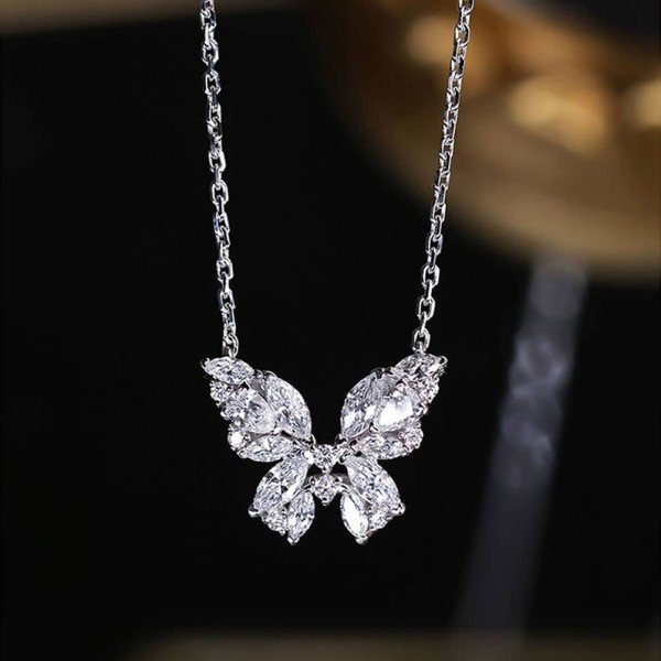 蝴蝶款鑽石項鍊