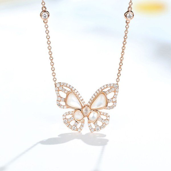 18K金蝴蝶白貝鑽石項鍊