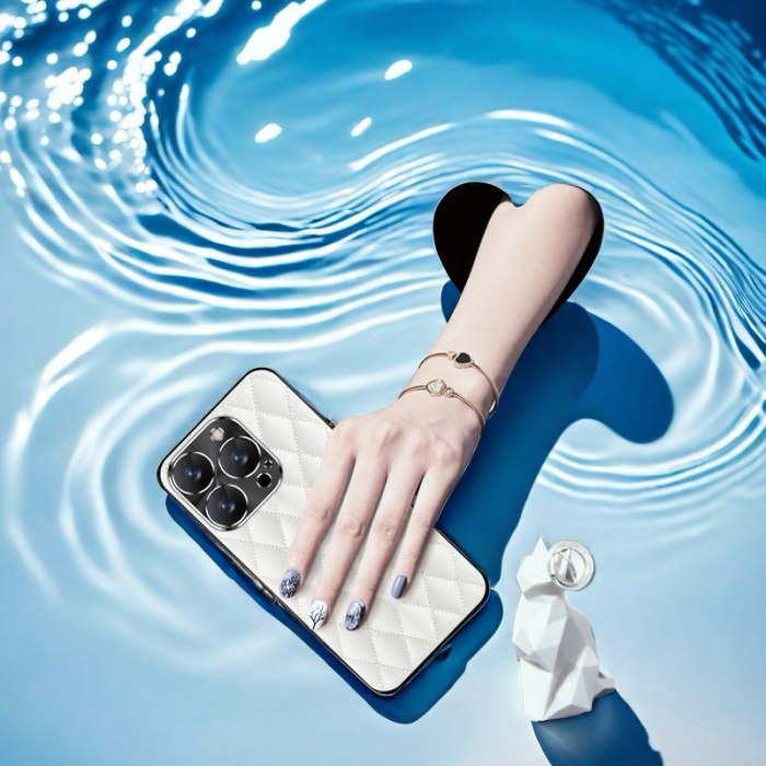 小香風羊皮手機殼:優雅奢華,時尚首選 小香風羊皮手機殼:優雅奢華,時尚首選